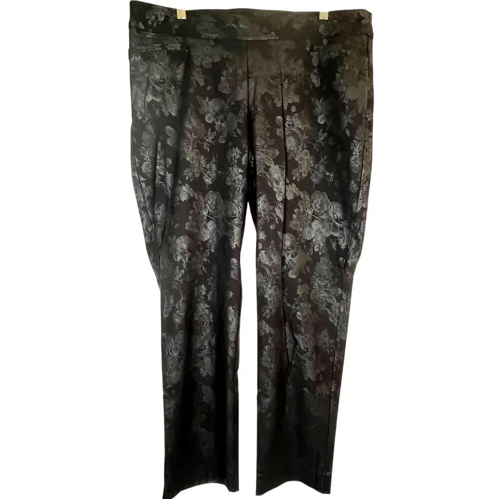 Chico's So Slimming black floral foiled pull-on pants, size 14R, EUC